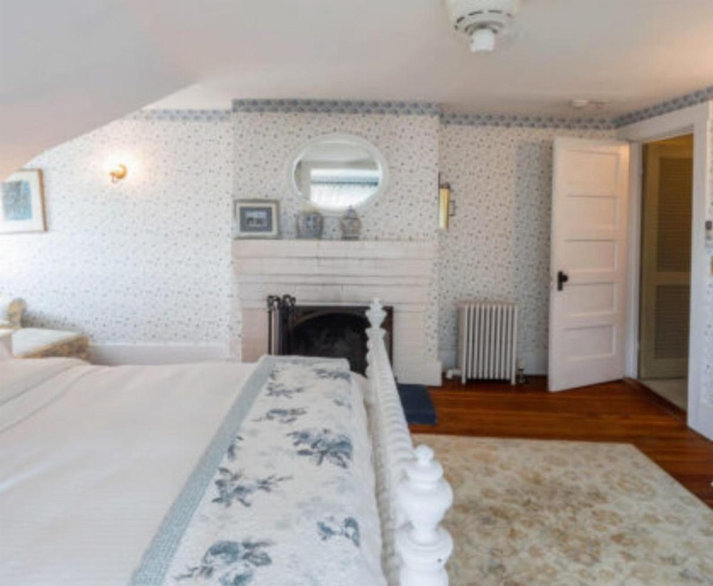 Snug Cottage Image 13
