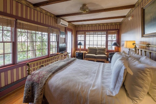 Snug Cottage image 37